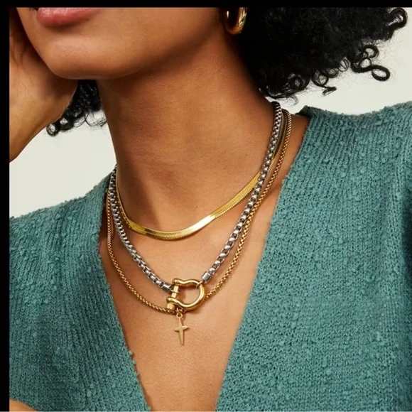 Gold Buckle Pendant Silver Chunky Stainless Steel Necklace - Picture 5 of 6